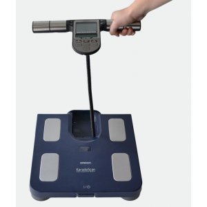 BATHROOM SCALES WITH impedance meter