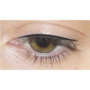 Eye pigments, eyeliner